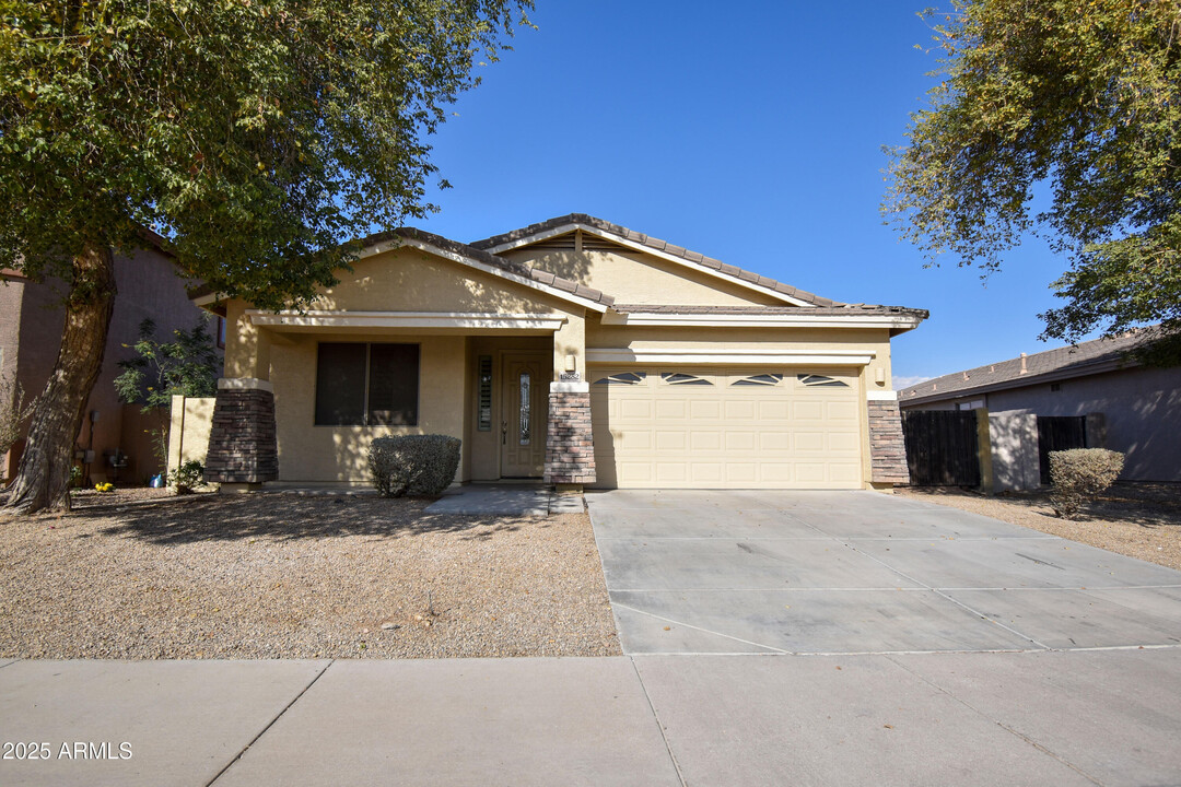 15282 W Windward Ave in Goodyear, AZ - Building Photo