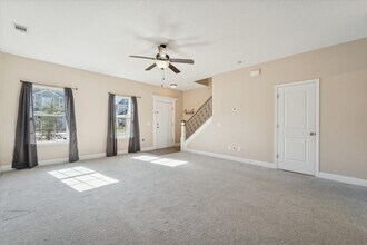 144 Alcott Cir in Hinesville, GA - Building Photo - Building Photo