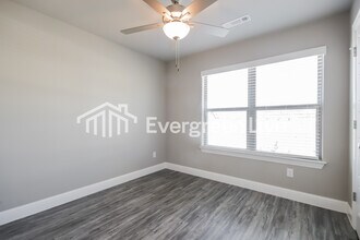 600 E Osage Trce in Rogers, AR - Building Photo - Building Photo