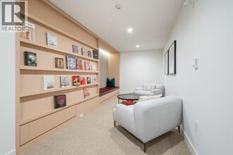 741 Anskar Ct in Port Moody, BC - Building Photo - Building Photo