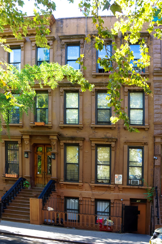 160 W 130th St in New York, NY - Foto de edificio - Building Photo