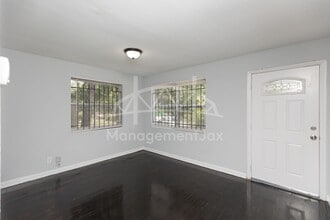 1839 W 30th St in Jacksonville, FL - Building Photo - Building Photo