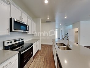 15081 W 82nd Pl in Arvada, CO - Building Photo - Building Photo