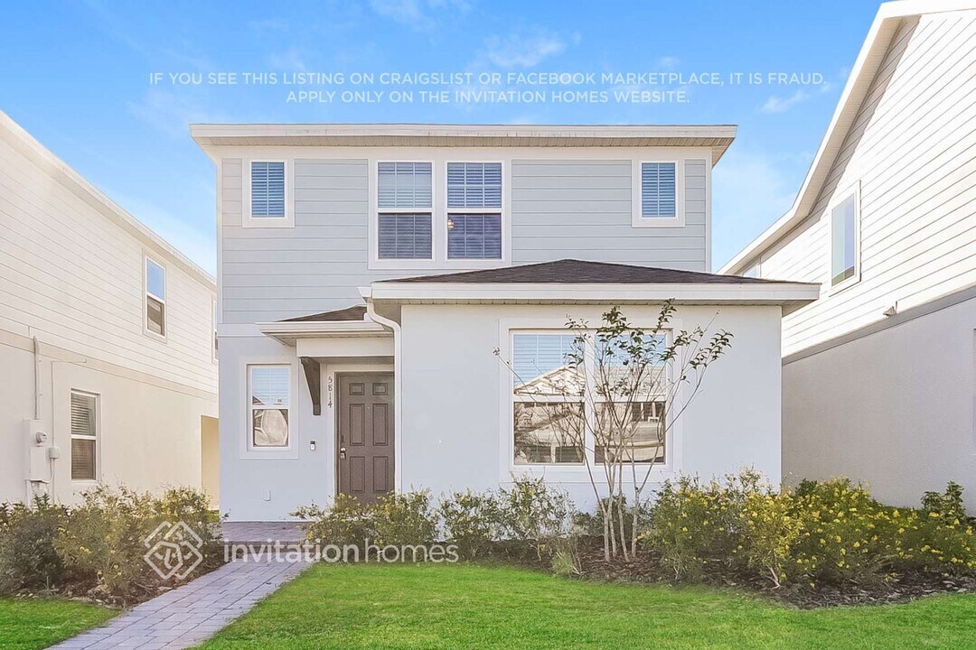5814 Sagebrush Aly in Clermont, FL - Foto de edificio