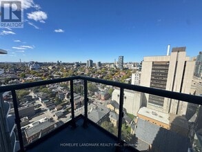 280 Dundas St W in Toronto, ON - Building Photo - Building Photo