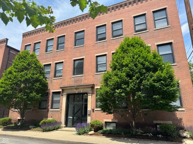 property at 312 E 13th St