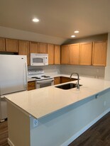 7750 15th Ave NE in Seattle, WA - Building Photo