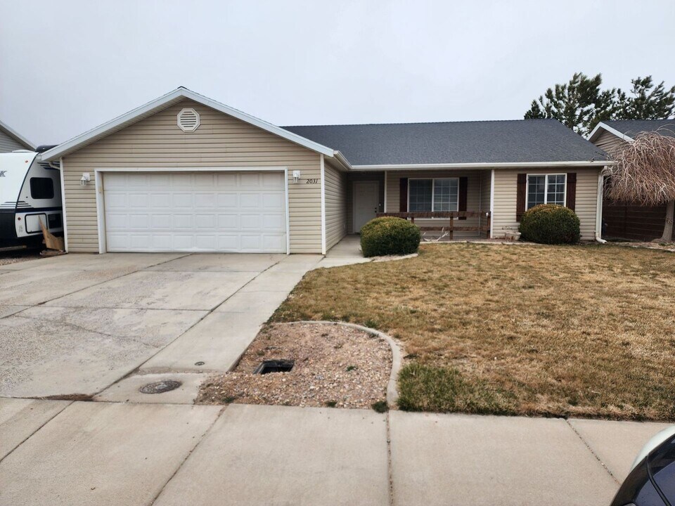 2031 N 550 W in Cedar City, UT - Building Photo