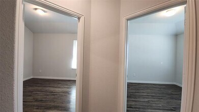 2006 Yale St in Farmersville, TX - Building Photo - Building Photo
