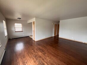 5500 S Trinthammer Ave in Cudahy, WI - Building Photo - Building Photo