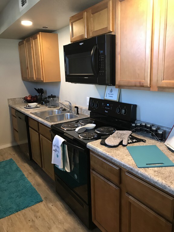 Laguna Apartments Cisco, TX Apartments For Rent