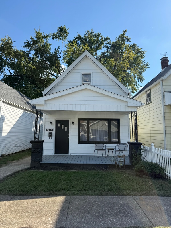 property at 2710 W Virginia St
