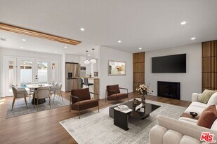 14592 Belmar Cir in Huntington Beach, CA - Building Photo