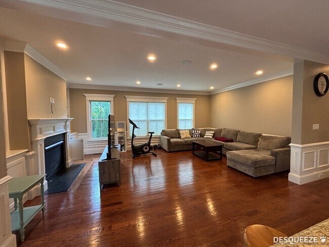 46 Fuller St in Newton, MA - Building Photo - Building Photo