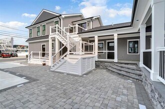 204 E Primrose Rd in Wildwood, NJ - Building Photo - Building Photo