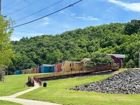 713 Wilkinson Blvd in Frankfort, KY - Building Photo