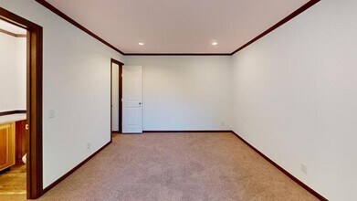 133 Northwest Dr in Bismarck, ND - Building Photo - Building Photo