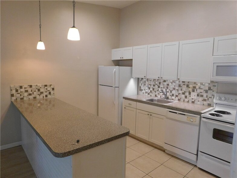 522 7th Pl in Vero Beach, FL - Building Photo