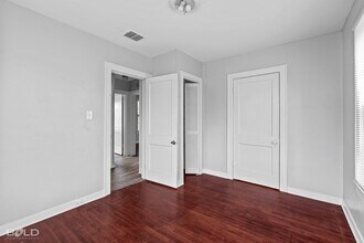 154 E Wyandotte St in Shreveport, LA - Building Photo - Building Photo