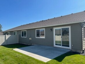 912 S Union Rd in Spokane Valley, WA - Building Photo - Building Photo