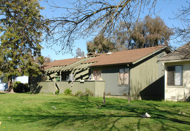 2434 Kenton Ct in Santa Rosa, CA - Building Photo - Building Photo