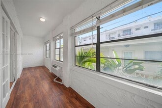 934 Michigan Ave in Miami Beach, FL - Building Photo - Building Photo