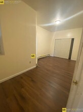 114 Mount Pleasant Ave, Unit #3 in Boston, MA - Building Photo - Building Photo