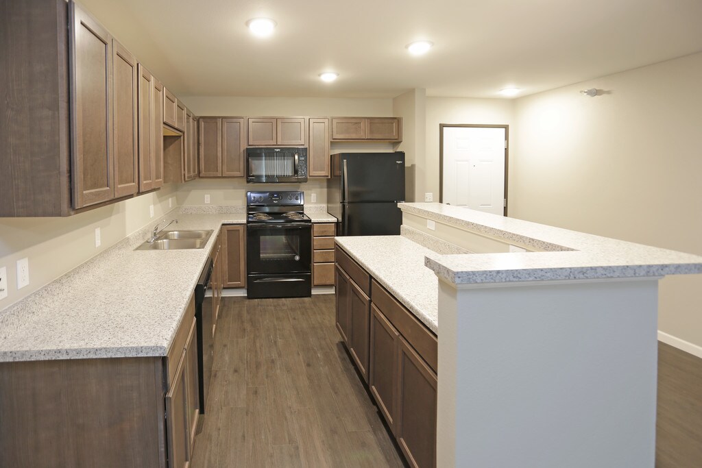 Huntington Village Apartments in Sioux Falls, SD