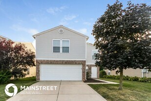 1766 Blue Grass Pkwy in Greenwood, IN - Building Photo