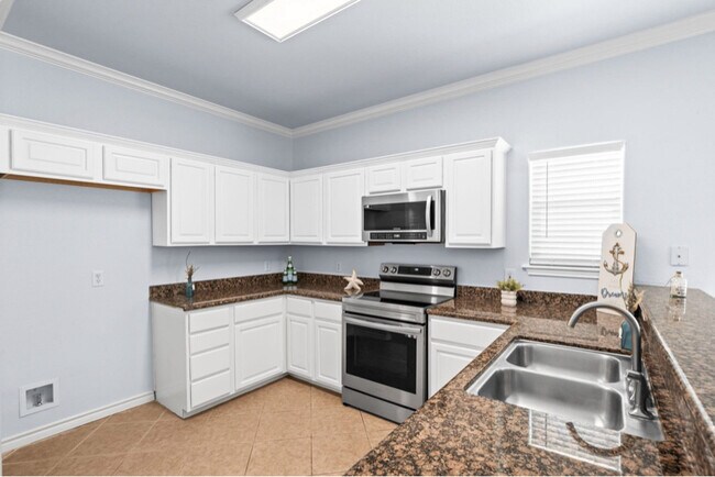 14861 S Padre Island Dr in Corpus Christi, TX - Building Photo - Building Photo