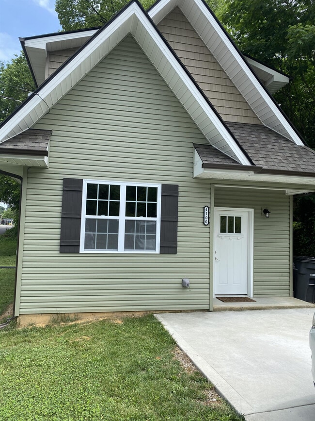 property at 4100 Apex Dr NW