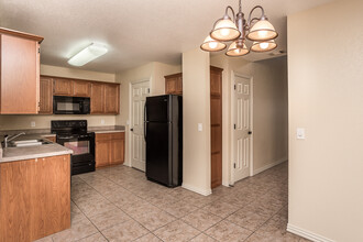 4069 Glenstone Terrace in Springdale, AR - Building Photo - Building Photo