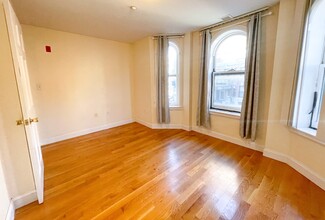 35 Westland Ave in Boston, MA - Building Photo - Building Photo