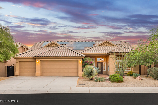 11160 E Greythorn Dr in Scottsdale, AZ - Foto de edificio - Building Photo