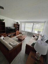 1408 Palm Beach Trace Dr in Royal Palm Beach, FL - Building Photo - Building Photo