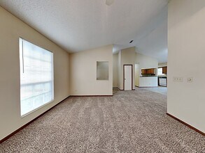 8131 Cumberland Gap Trail, Unit OS in Jacksonville, FL - Building Photo - Building Photo