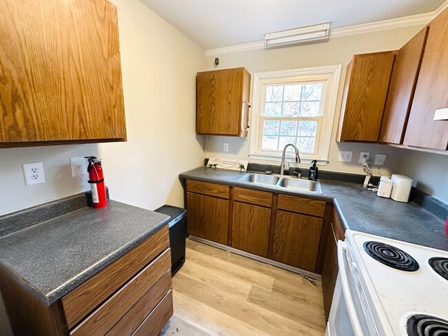 7 Misty Creek Ct in Durham, NC - Building Photo - Building Photo