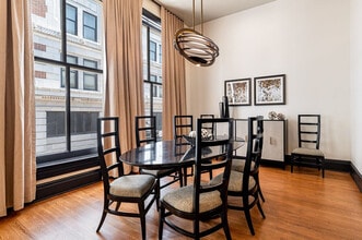 1011 Canal St, Unit SI FL2-ID1513937P in New Orleans, LA - Foto de edificio - Building Photo