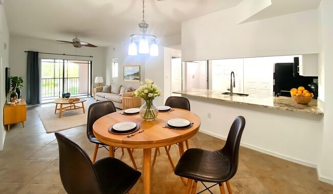 2811 Grande Pky, Unit Furnish in Palm Beach Gardens, FL - Building Photo - Building Photo