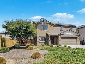 114 Tamara Ct in Merced, CA - Foto de edificio - Building Photo