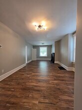 220 E Oakland Ave, Unit A in Columbus, OH - Building Photo - Building Photo
