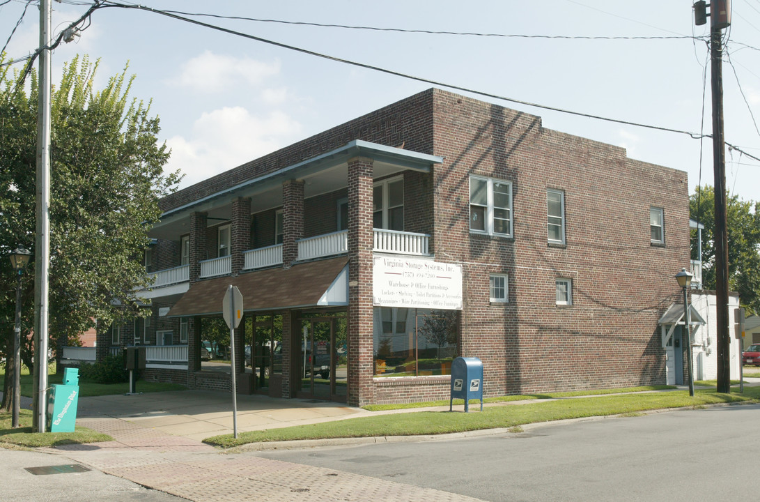 1143 Chesapeake Apartments in Chesapeake, VA - Building Photo