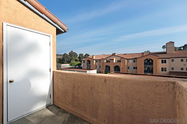 7150 Shoreline Dr in San Diego, CA - Building Photo - Building Photo