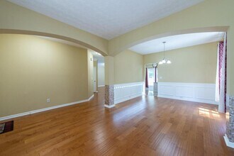 2227 Longmont Dr in Lawrenceville, GA - Building Photo - Building Photo