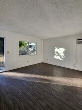 34850 Ave B in Yucaipa, CA - Foto de edificio - Building Photo