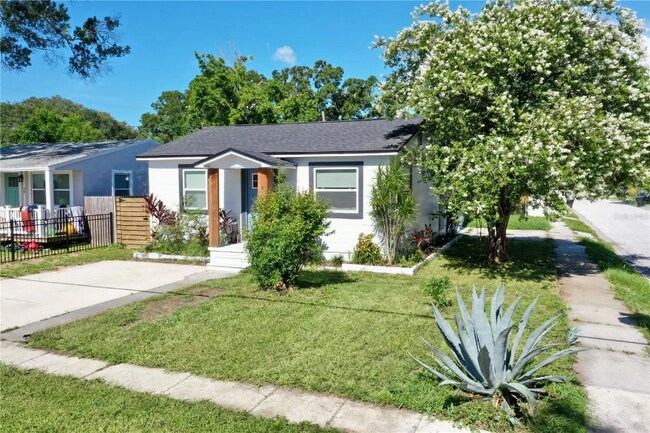 4530 21st St N in St. Petersburg, FL - Building Photo - Building Photo