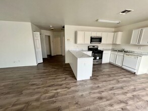 6659 Ocotillo Ave in Twentynine Palms, CA - Building Photo - Building Photo