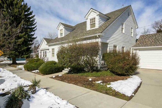 1666-1666 W Resseguie St in Boise, ID - Foto de edificio - Building Photo