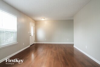 2178 Tucker Dr in Indianapolis, IN - Building Photo - Building Photo