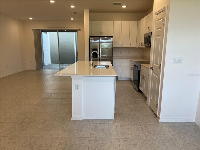 5210 Ferndale Aly in St. Cloud, FL - Building Photo - Building Photo